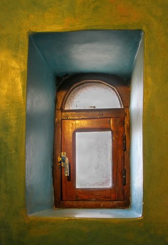 img 1219 window in morocco